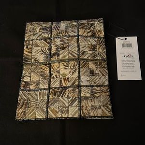 Toffee cross body bag with long chain